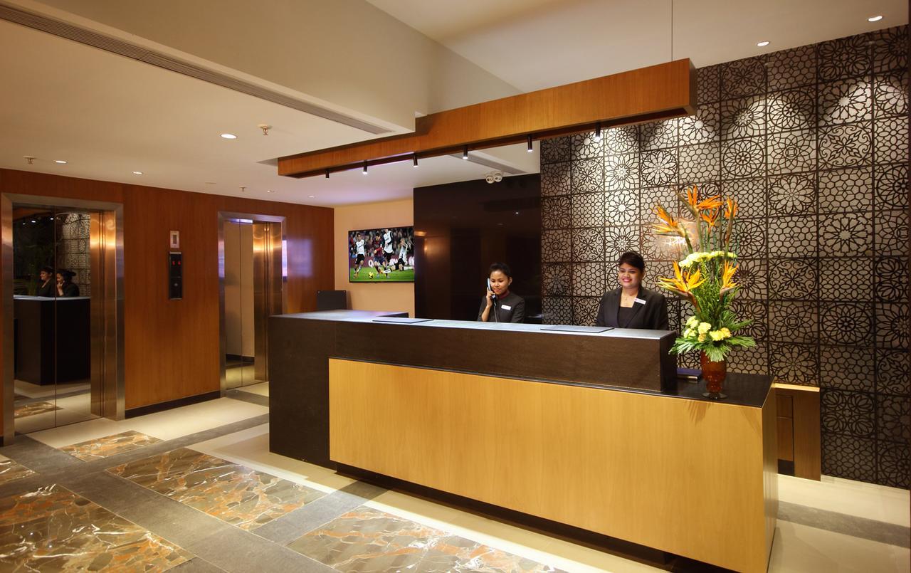 Hotel Fidalgo プネ エクステリア 写真