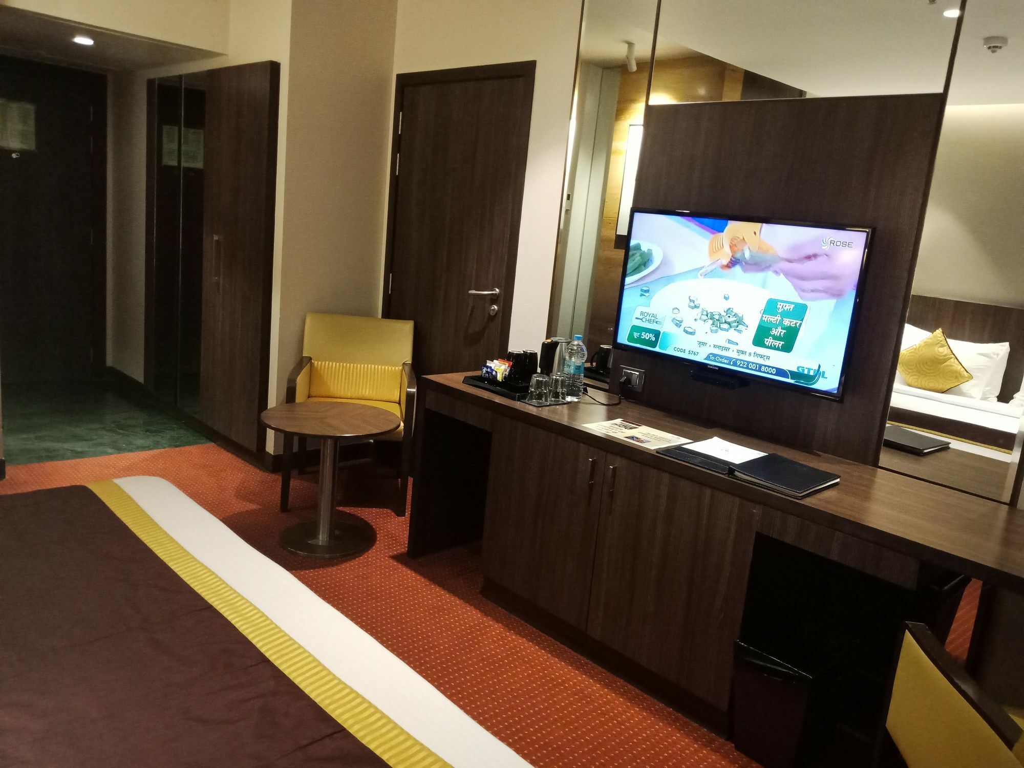 Hotel Fidalgo プネ エクステリア 写真